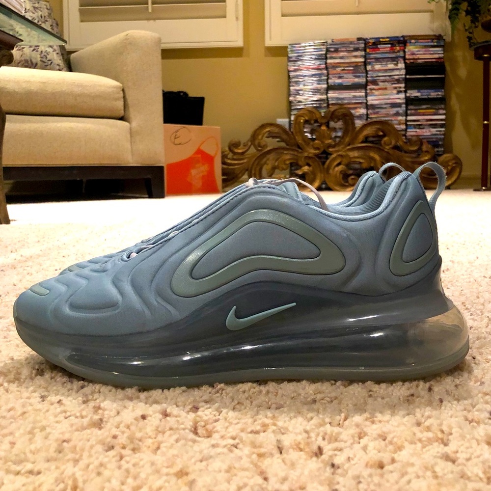 Nike Air Max 720